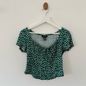 Chic Green Floral Crop Top